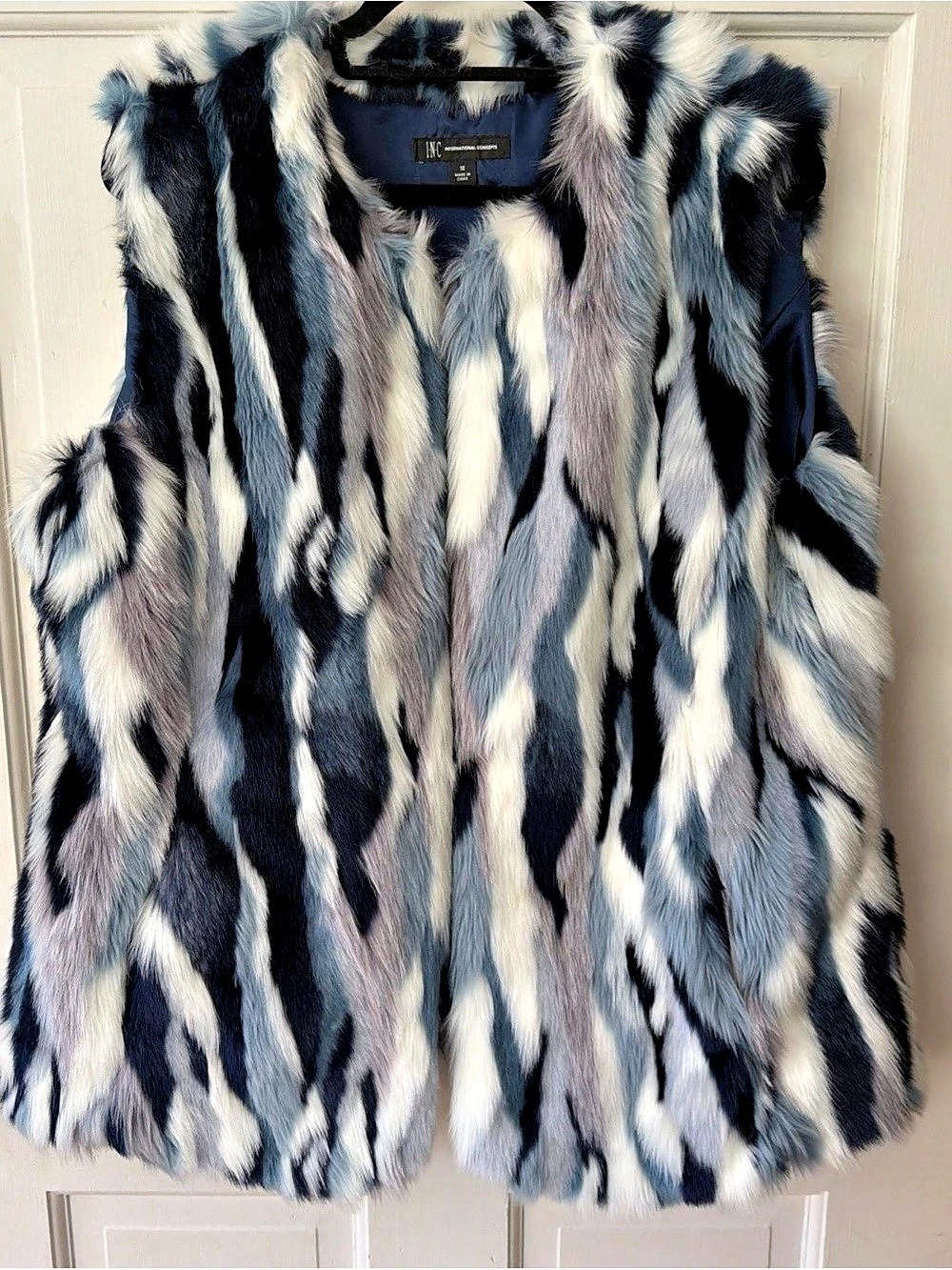 INC International Concepts Faux Fur Vest Navy, Blue, White, Purple 1X Like New